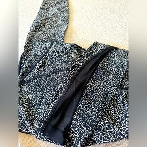 Lululemon Train times leggings size 2 like new never worn